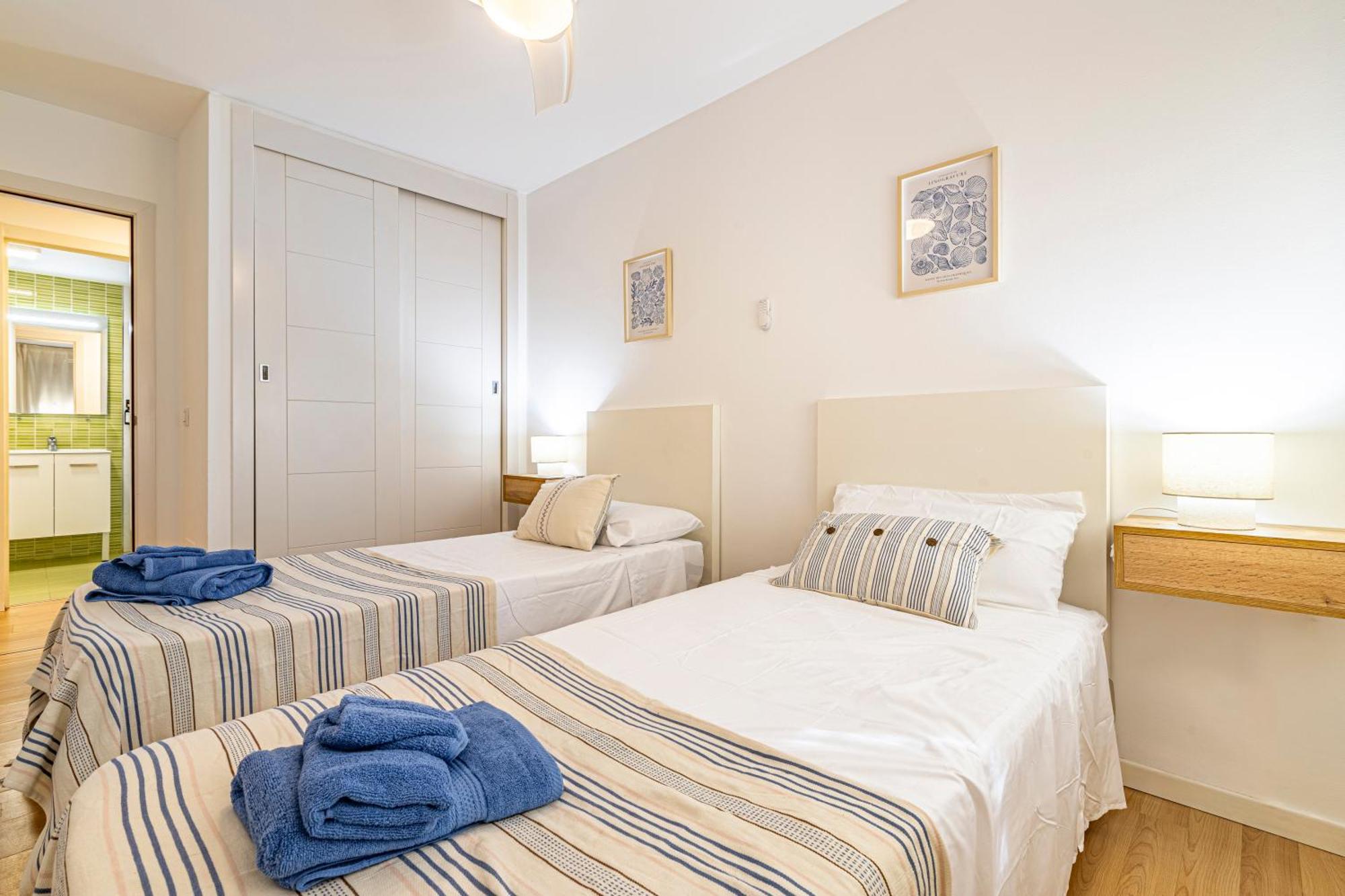 Solis Mare Apartments - Pedregalejo Beach Malaga Luaran gambar